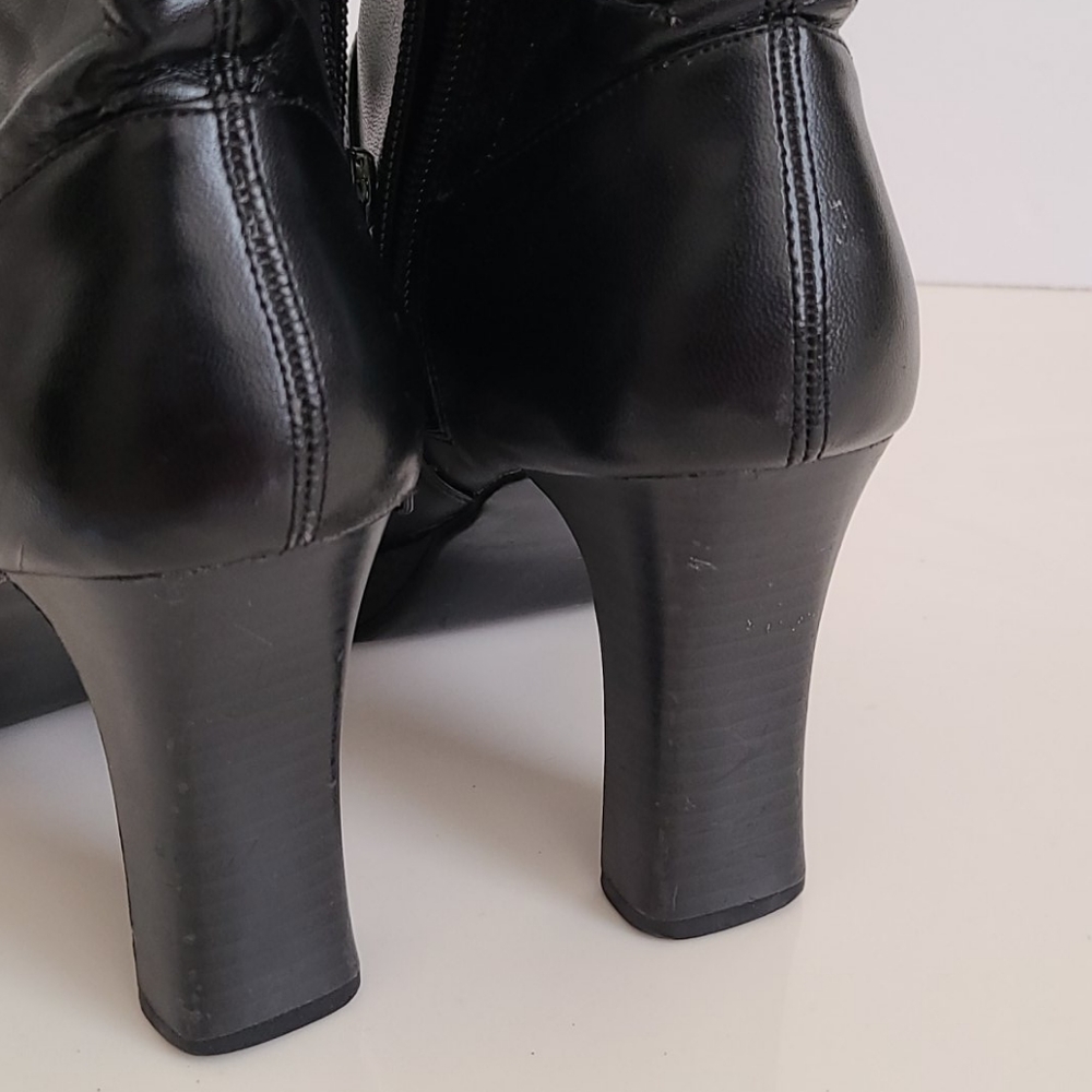 ๐ฅSEE NEW LISTING๐ฅ Diba Boots - Picture 15 of 16